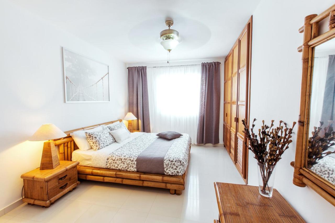 Aventura Village Los Corales Beach And Spa ปุนตากานา ภายนอก รูปภาพ